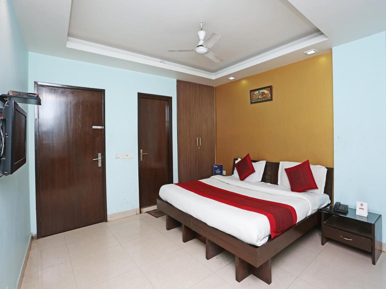 Oyo 6596 Hotel Flight Path New Delhi Exterior photo