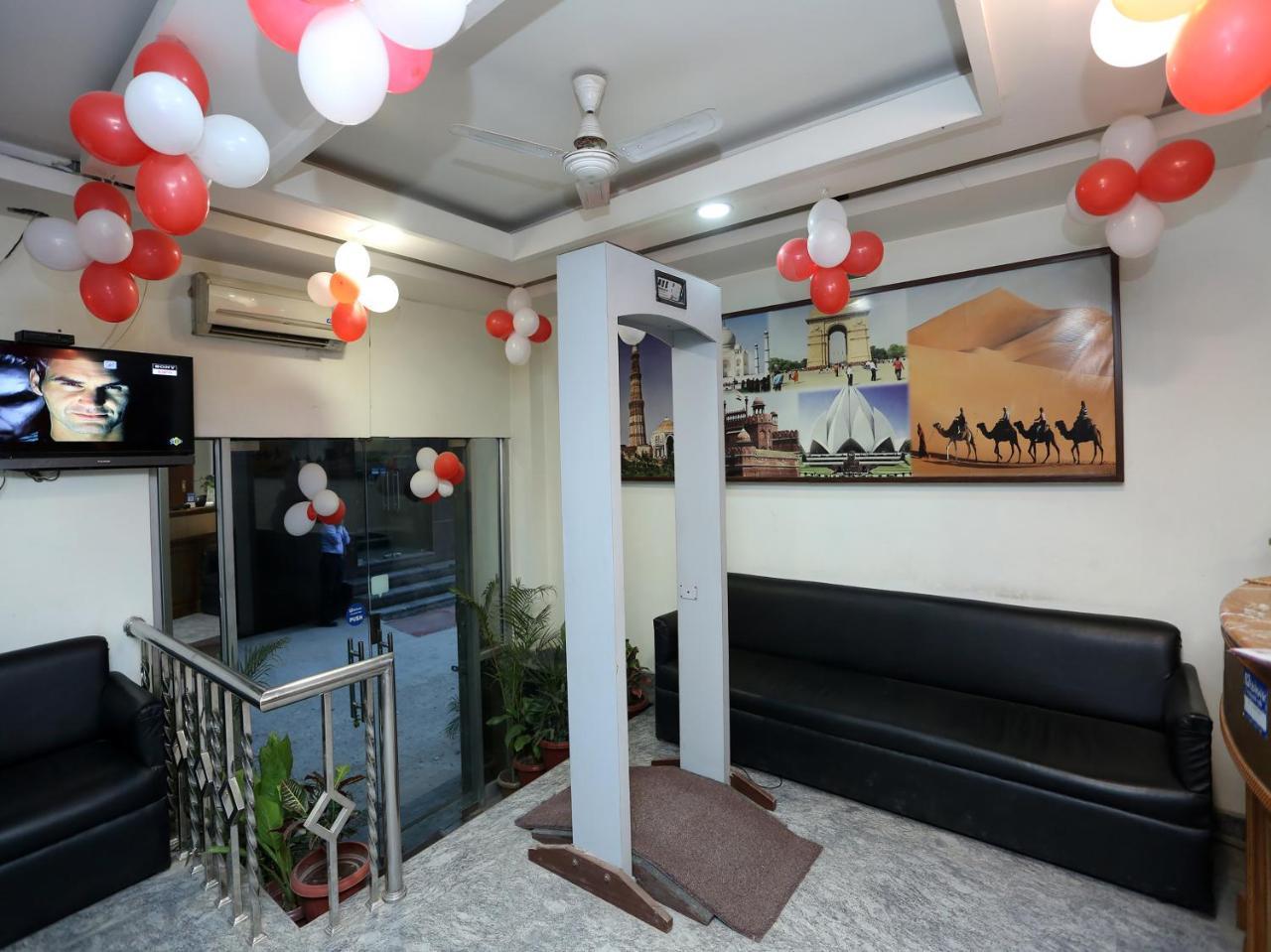 Oyo 6596 Hotel Flight Path New Delhi Exterior photo